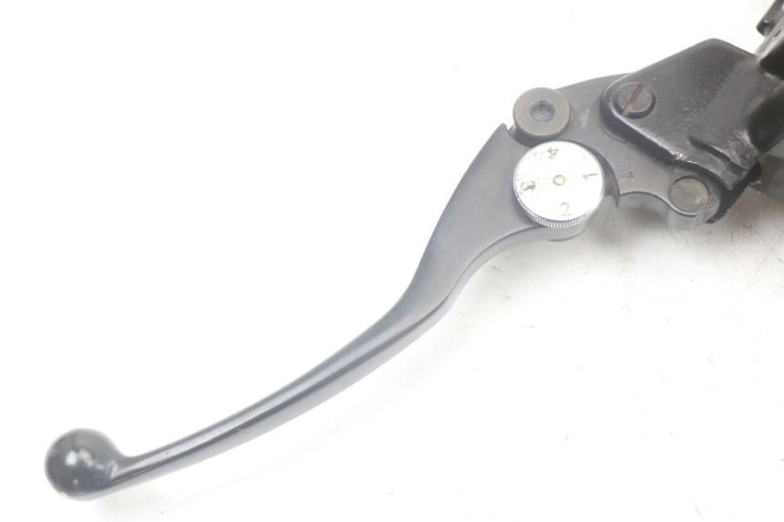 photo de CILINDRO MESTRE DE EMBREAGEM TRIUMPH SPEED TRIPLE T301 900 (1994 - 1996) - Zoom do estado de desgaste