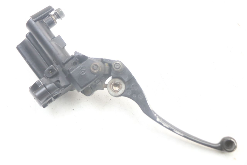 photo de CILINDRO MESTRE DE EMBREAGEM TRIUMPH SPEED TRIPLE T301 900 (1994 - 1996) - Estado da superfície