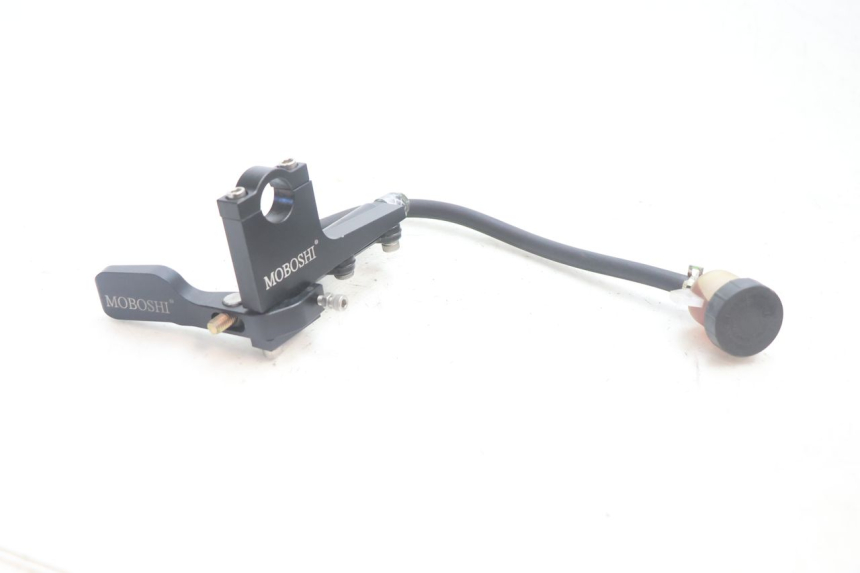 photo de CILINDRO MESTRE DE EMBREAGEM CAN-AM SPYDER RS 1000 (2008 - 2012) - Vista principal