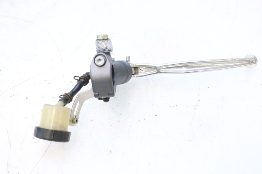 photo de CILINDRO MESTRE DE EMBREAGEM DUCATI SS IE DS CARENEE 1000 (2002 - 2006) - Zoom do estado de desgaste