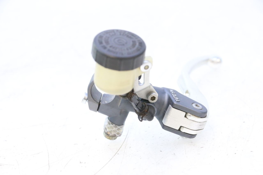 photo de CILINDRO MESTRE DE EMBREAGEM DUCATI SS IE DS CARENEE 1000 (2002 - 2006) - Estado da superfície