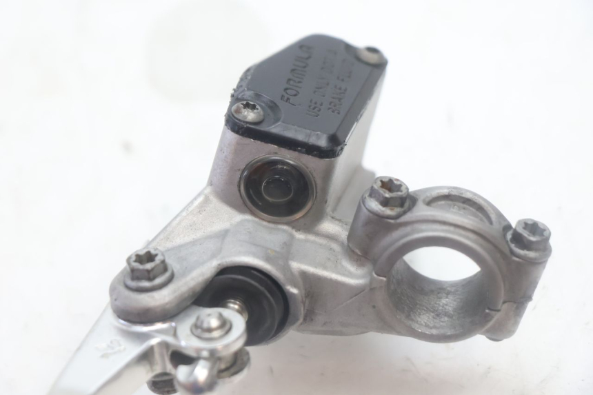 photo de CILINDRO MESTRE DE EMBREAGEM KTM SX 85 (2018 - 2024) - Outro ângulo de visão