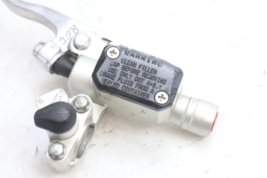 photo de CILINDRO MESTRE DE EMBREAGEM HUSABERG TE 250 (2011 - 2014) - Detalhe da peça