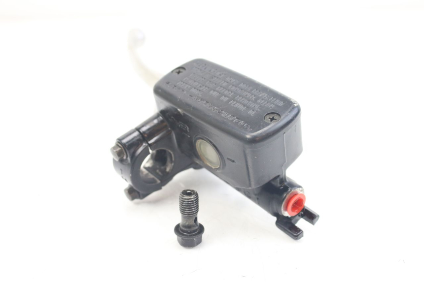 photo de CILINDRO MESTRE DE EMBREAGEM HONDA VFR FI RC46 800 (1998 - 2001) - Vista principal