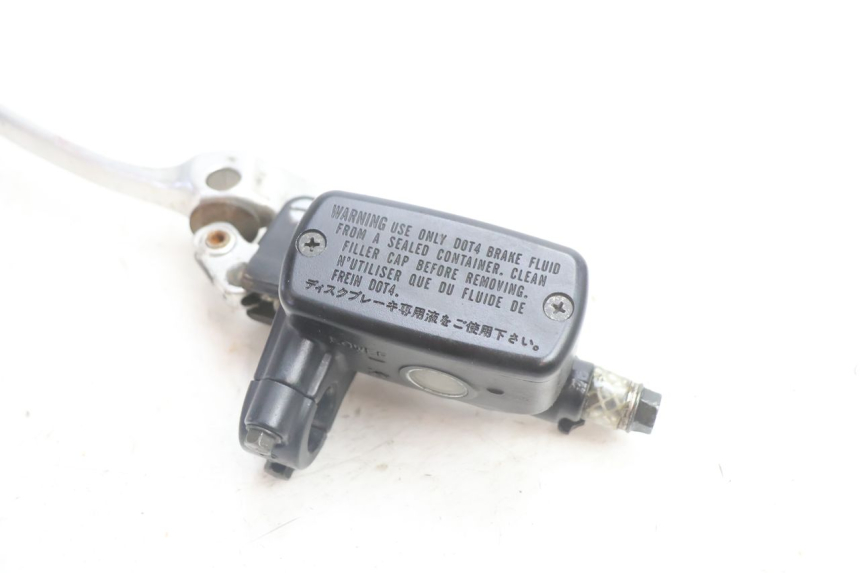 photo de CILINDRO MESTRE DE EMBREAGEM HONDA VFR FI RC46 800 (1998 - 2001) - Zoom do estado de desgaste