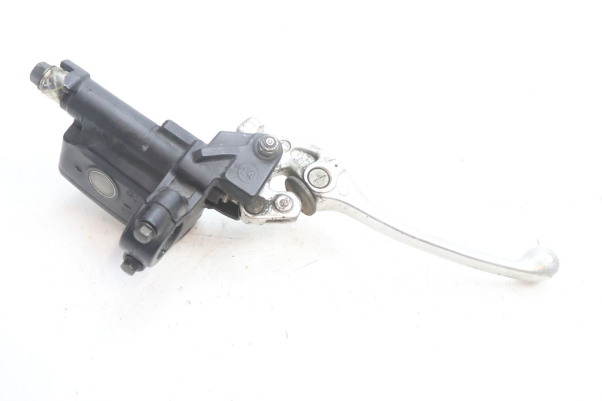 photo de CILINDRO MESTRE DE EMBREAGEM HONDA VFR FI RC46 800 (1998 - 2001) - Vista geral