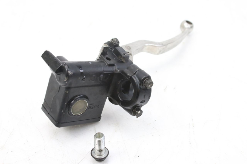 photo de CILINDRO MESTRE DO FREIO TRASEIRO SUZUKI AN BURGMAN 400 (2006 - 2010) - Ampliação técnica