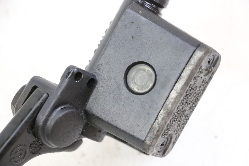 photo de CILINDRO MESTRE DO FREIO TRASEIRO BMW C1 125 (2000 - 2003) - Zoom do estado de desgaste