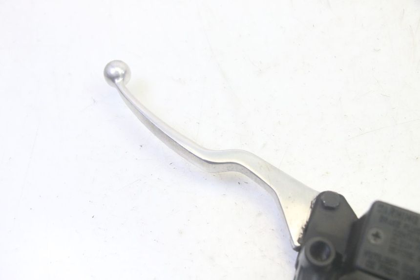 photo de CILINDRO MESTRE DO FREIO TRASEIRO SUZUKI BURGMAN 125 (2007 - 2014) - Detalhe da peça