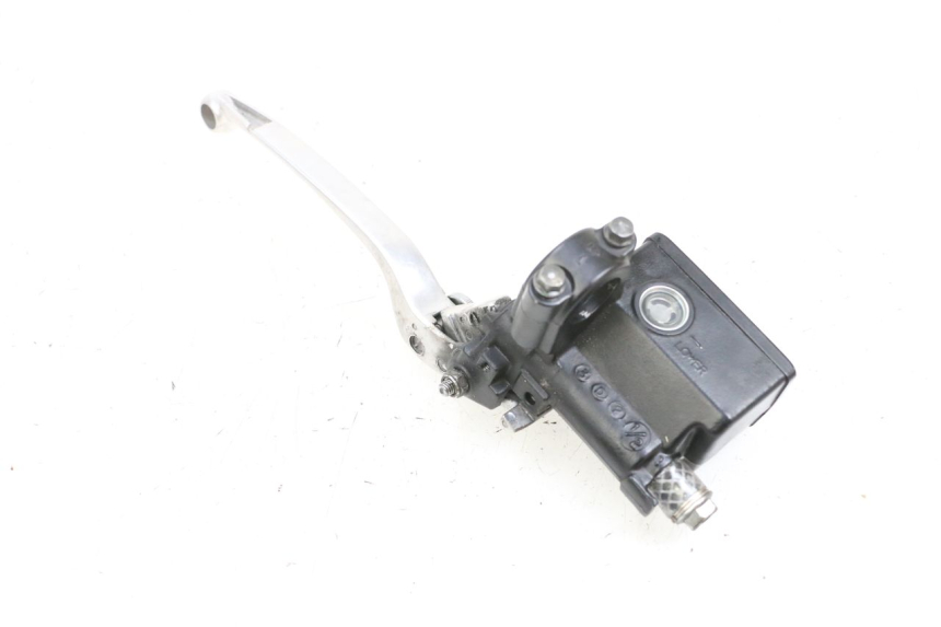 photo de CILINDRO MESTRE DO TRAVÃO TRASEIRO SUZUKI BURGMAN 650 (2013 - 2020) - Ampliação técnica