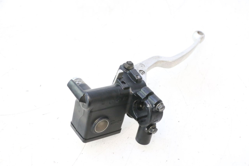 photo de CILINDRO MESTRE DO FREIO TRASEIRO SUZUKI BURGMAN 125 (2007 - 2014) - Zoom do estado de desgaste