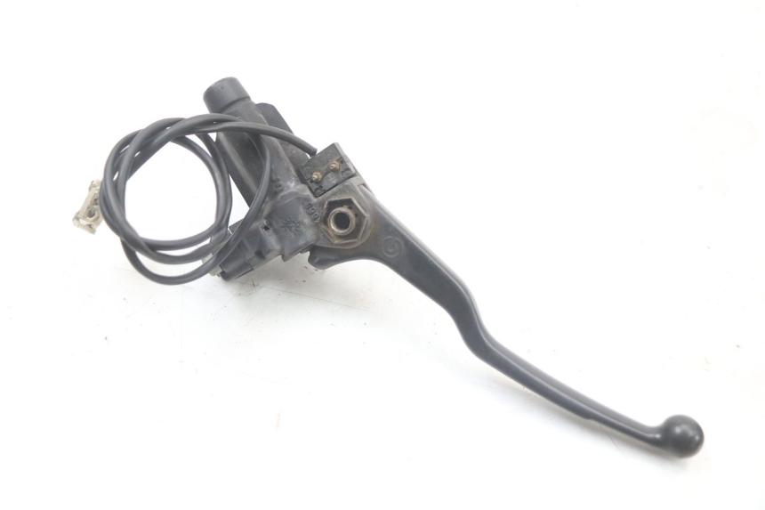 photo de CILINDRO MESTRE DO FREIO TRASEIRO BMW C1 125 (2000 - 2003) - Pontos de fixação