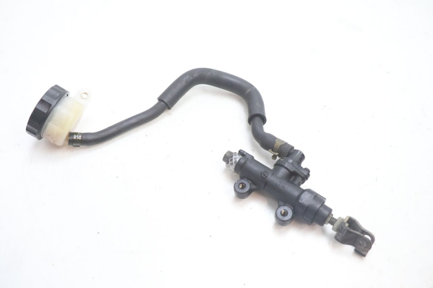 photo de CILINDRO MESTRE DE FREIO TRASEIRO HONDA CB F HORNET 600 (2005 - 2006) - Vista principal