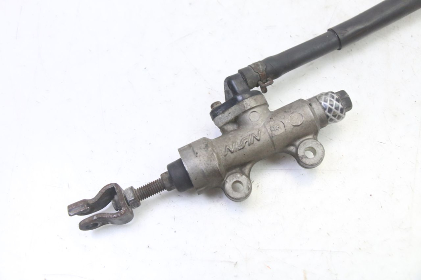 photo de CILINDRO MESTRE DO FREIO TRASEIRO HONDA CBR RR FIREBLADE 900 (1992 - 1994) - Detalhe da peça