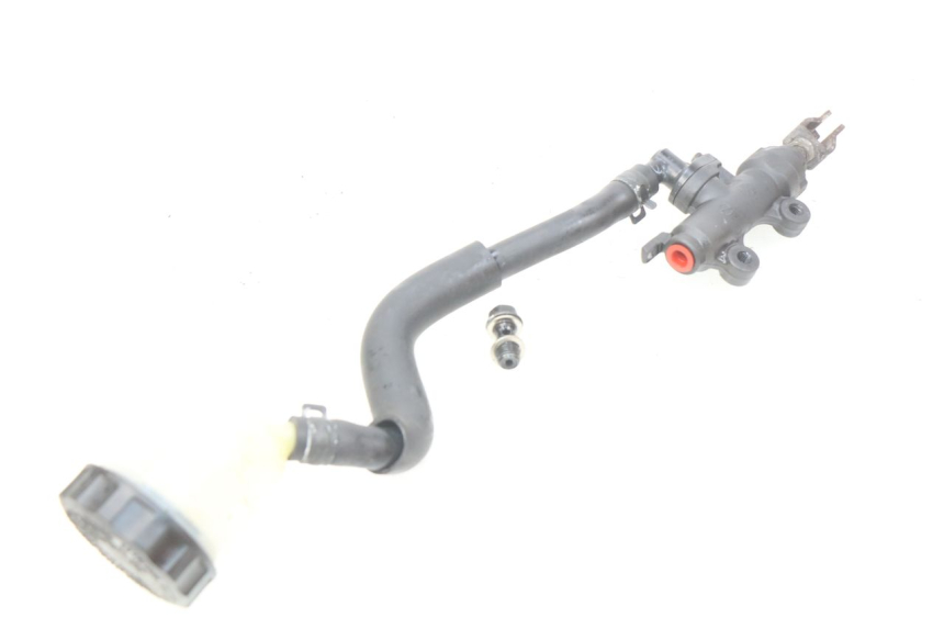 photo de CILINDRO MESTRE DO FREIO TRASEIRO HONDA CBRF CBR-F PC41 600 (2011 - 2013) - Detalhe da peça