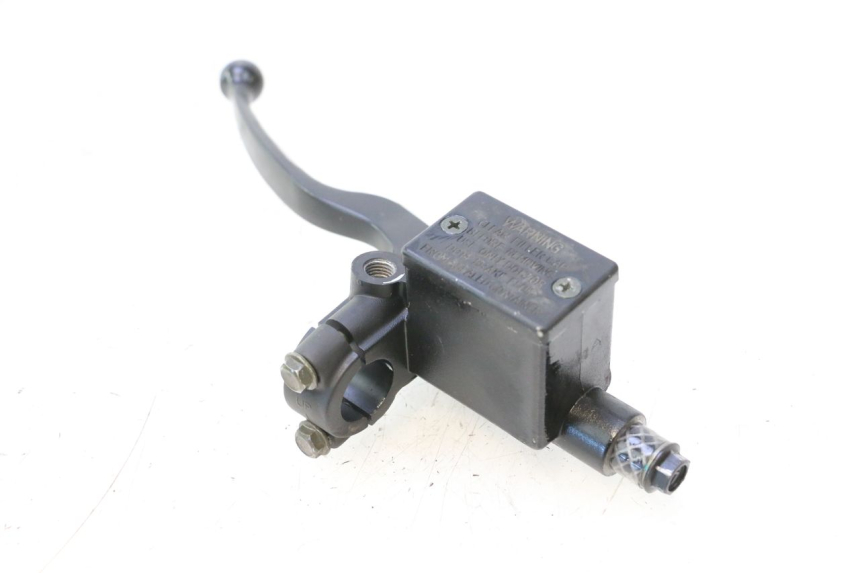 photo de CILINDRO MESTRE DO FREIO TRASEIRO PEUGEOT CITYSTAR 2T 50 (2018 - 2021) - Pontos de fixação