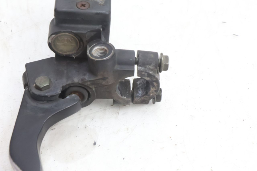photo de CILINDRO MESTRE DO FREIO TRASEIRO PEUGEOT CITYSTAR 125 (2011 - 2017) - Vista geral