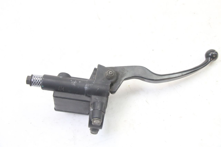 photo de CILINDRO MESTRE DO FREIO TRASEIRO PEUGEOT CITYSTAR 50 (2013 - 2017) - Pontos de fixação
