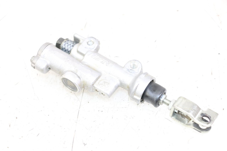 photo de CILINDRO MESTRE DO FREIO TRASEIRO HONDA CRF R 250 (2020 - 2021) - Zoom do estado de desgaste