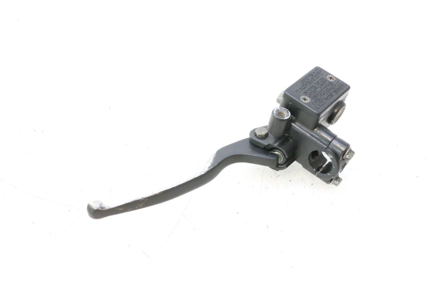 photo de CILINDRO MESTRE DE FREIO TRASEIRO CF MOTO E-CHARM 125 (2005 - 2008) - Pontos de fixação
