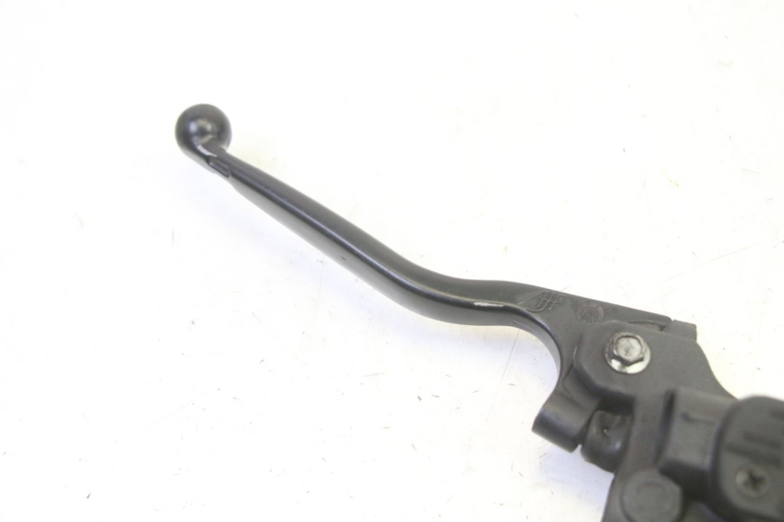 photo de CILINDRO MESTRE DO FREIO TRASEIRO PEUGEOT ELYSTAR 50 (2002 - 2014) - Detalhe da peça