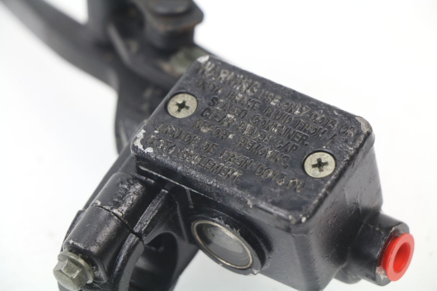 photo de CILINDRO MESTRE DO FREIO TRASEIRO TNT MOTOR FASTINO 4T 50 (2013 - 2019) - Outro ângulo de visão