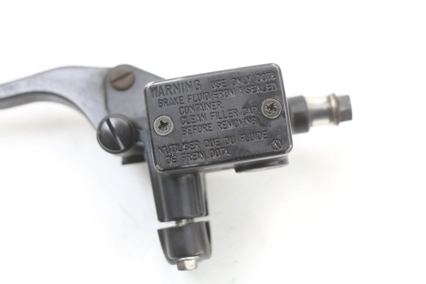 photo de CILINDRO MESTRE DO FREIO TRASEIRO HONDA FES S-WING SWING ABS 125 (2007 - 2015) - Zoom do estado de desgaste
