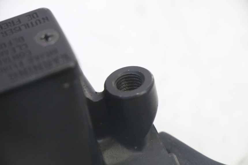 photo de CILINDRO MESTRE DO FREIO TRASEIRO HONDA FES S-WING SWING ABS 125 (2007 - 2015) - Outro ângulo de visão
