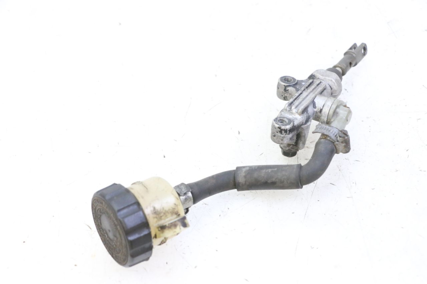 photo de CILINDRO MESTRE DO FREIO TRASEIRO YAMAHA FJ 36Y 1100 (1984 - 1985) - Outro ângulo de visão