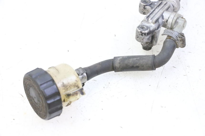 photo de CILINDRO MESTRE DO FREIO TRASEIRO YAMAHA FJ 36Y 1100 (1984 - 1985) - Ampliação técnica