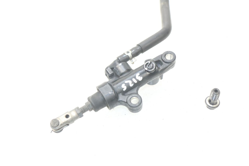 photo de CILINDRO MESTRE DO FREIO TRASEIRO YAMAHA FJR ABS 1300 (2006 - 2012) - Detalhe da peça