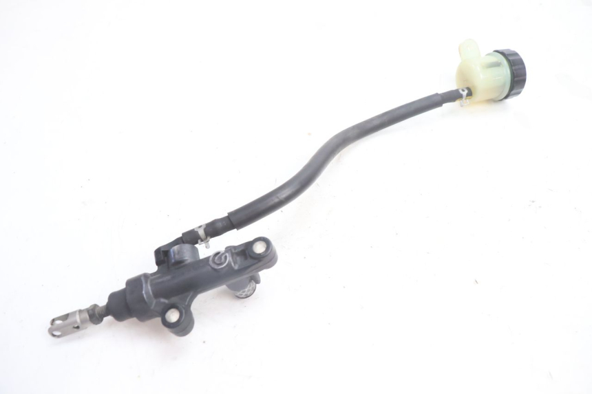 photo de CILINDRO MESTRE DE FREIO TRASEIRO YAMAHA FJR 1300 (2001 - 2005) - Outro ângulo de visão