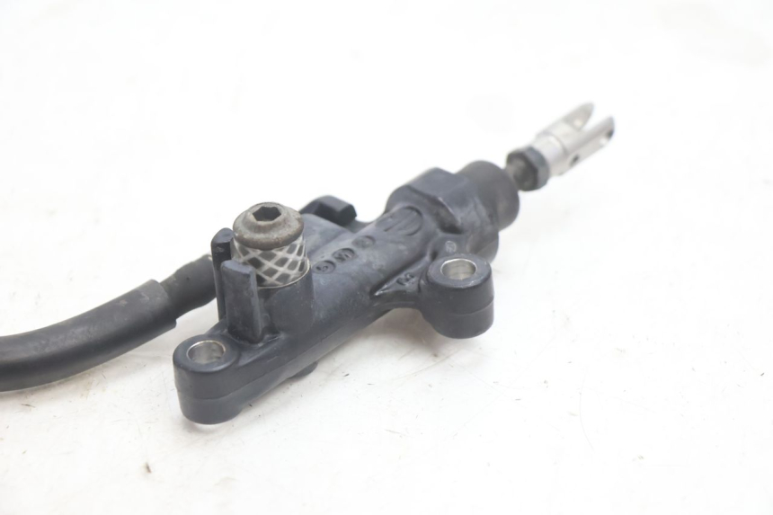 photo de CILINDRO MESTRE DE FREIO TRASEIRO YAMAHA FJR 1300 (2001 - 2005) - Peça verificada