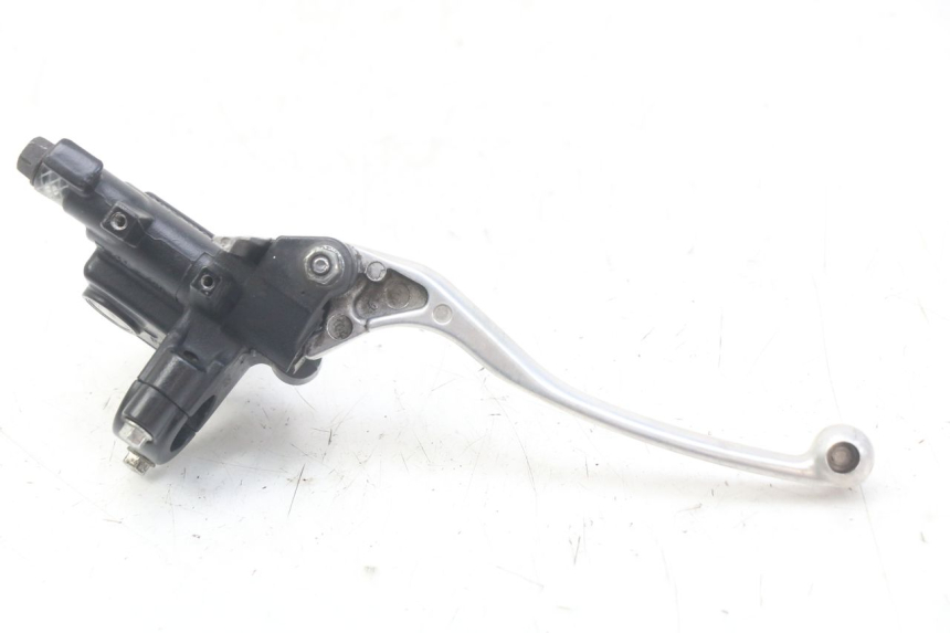 photo de CILINDRO MESTRE DO FREIO TRASEIRO HONDA FORZA 125 (2015 - 2016) - Zoom do estado de desgaste