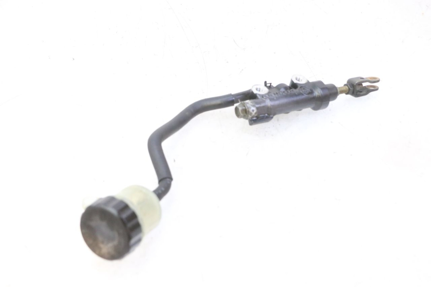 photo de CILINDRO MESTRE DO FREIO TRASEIRO YAMAHA FZ6 N FAZER 600 (2004 - 2006) - Outro ângulo de visão