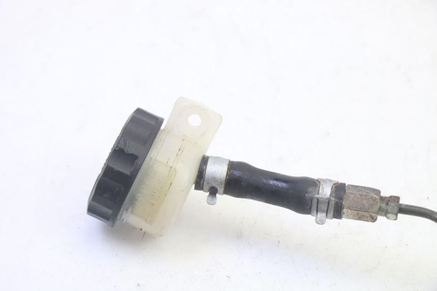 photo de CILINDRO MESTRE DO FREIO TRASEIRO KAWASAKI GPZ RX 1000 (1986 - 1988) - Detalhe da peça
