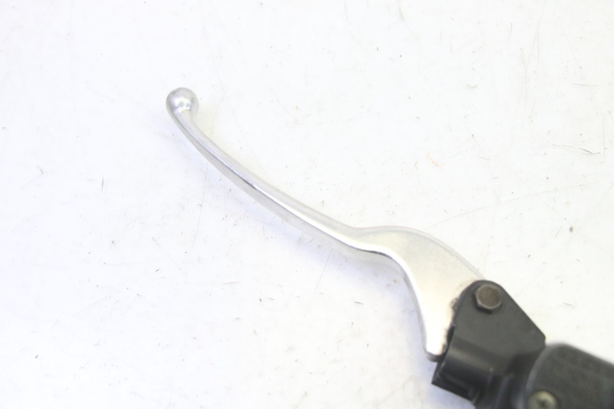 photo de CILINDRO MESTRE DO FREIO TRASEIRO KYMCO GRAND DINK 125 (2008 - 2014) - Zoom do estado de desgaste
