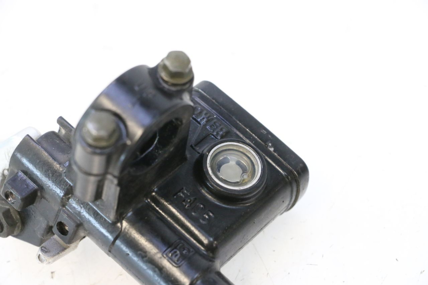 photo de CILINDRO MESTRE DO FREIO TRASEIRO KYMCO GRAND DINK 125 (2008 - 2014) - Ampliação técnica
