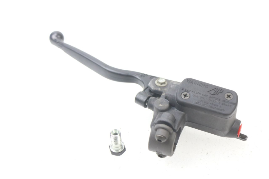 photo de CILINDRO MESTRE DO FREIO TRASEIRO PEUGEOT JET FORCE CARBU 50 (2003 - 2016) - Estado da superfície