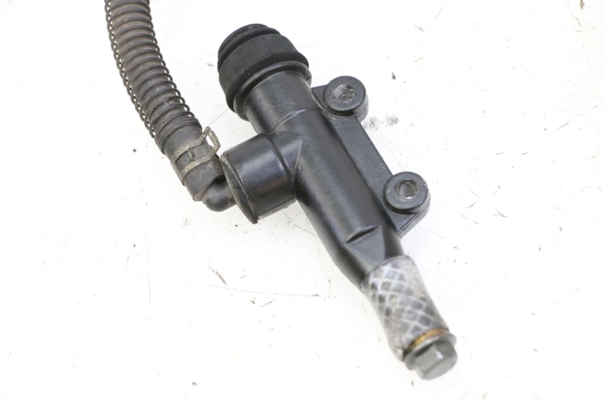 photo de CILINDRO MESTRE DO FREIO TRASEIRO KEEWAY K-LIGHT KLIGHT 125 (2018 - 2025) - Ampliação técnica
