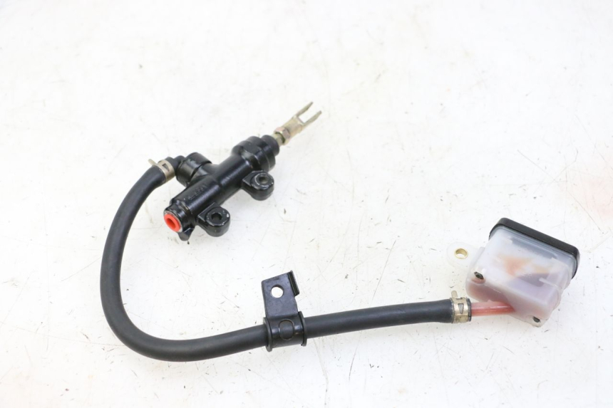 photo de CILINDRO MESTRE DO FREIO TRASEIRO KIDEN KD125-G 125 (2018 - 2022) - Detalhe da peça
