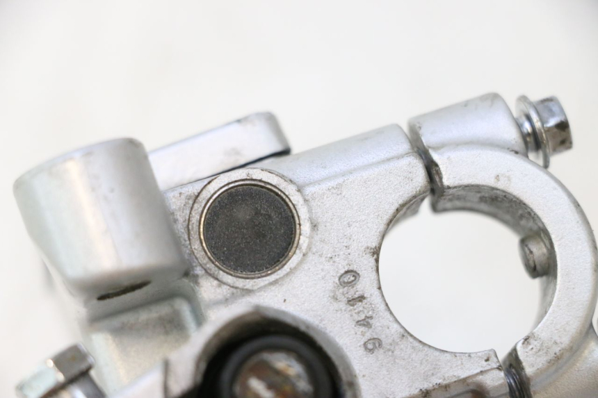 photo de CILINDRO MESTRE DO FREIO TRASEIRO KYMCO LIKE 125 (2009 - 2016) - Zoom do estado de desgaste