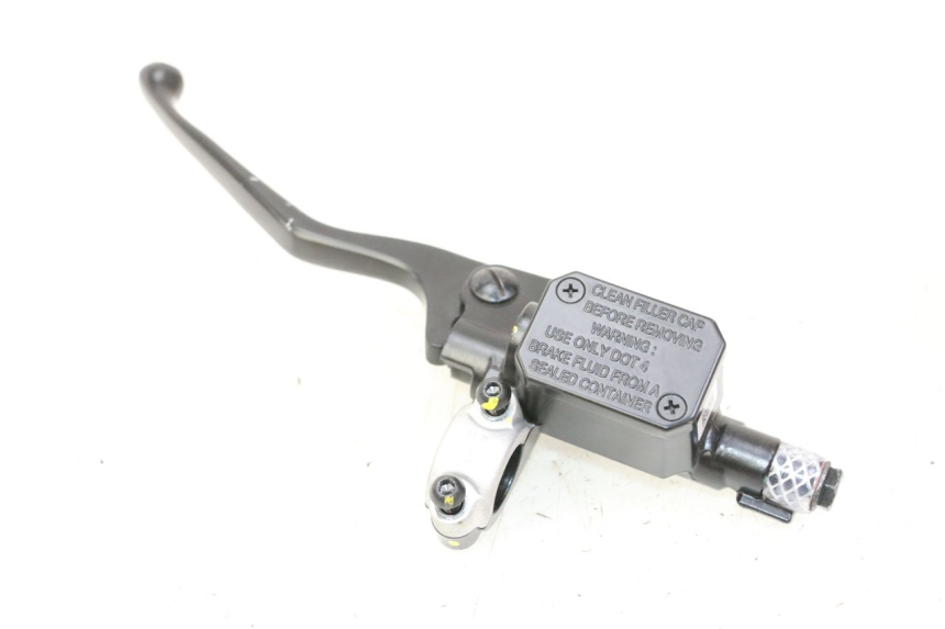 photo de CILINDRO MESTRE DO FREIO TRASEIRO PIAGGIO MP3 HPE 310 (2024 - 2025) - Detalhe da peça