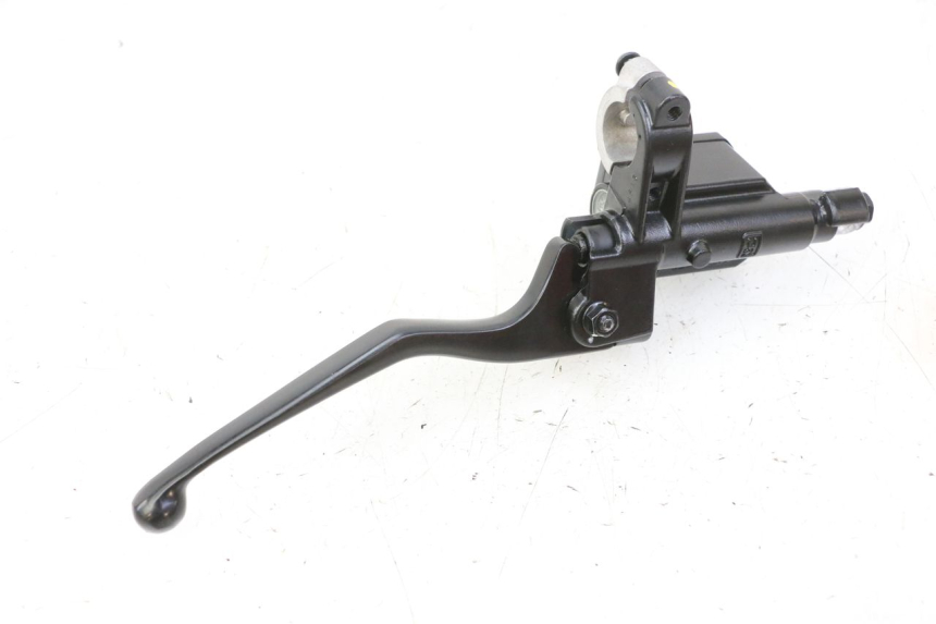 photo de CILINDRO MESTRE DO FREIO TRASEIRO PIAGGIO MP3 HPE 310 (2024 - 2025) - Zoom do estado de desgaste