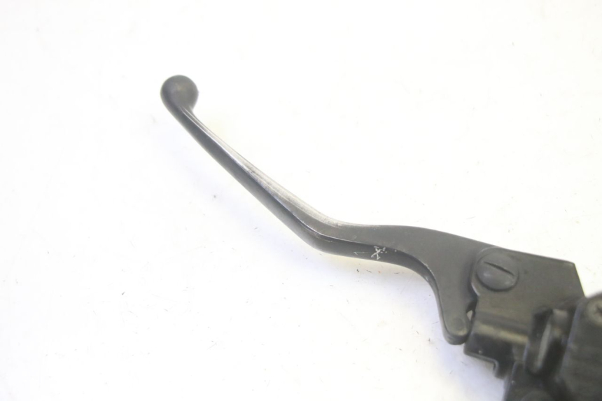 photo de CILINDRO MESTRE DO FREIO TRASEIRO PIAGGIO MP3 HPE 350 (2018 - 2020) - Detalhe da peça