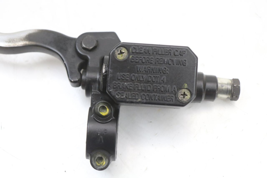 photo de CILINDRO MESTRE DO FREIO TRASEIRO PIAGGIO MP3 500 (2011 - 2015) - Zoom do estado de desgaste