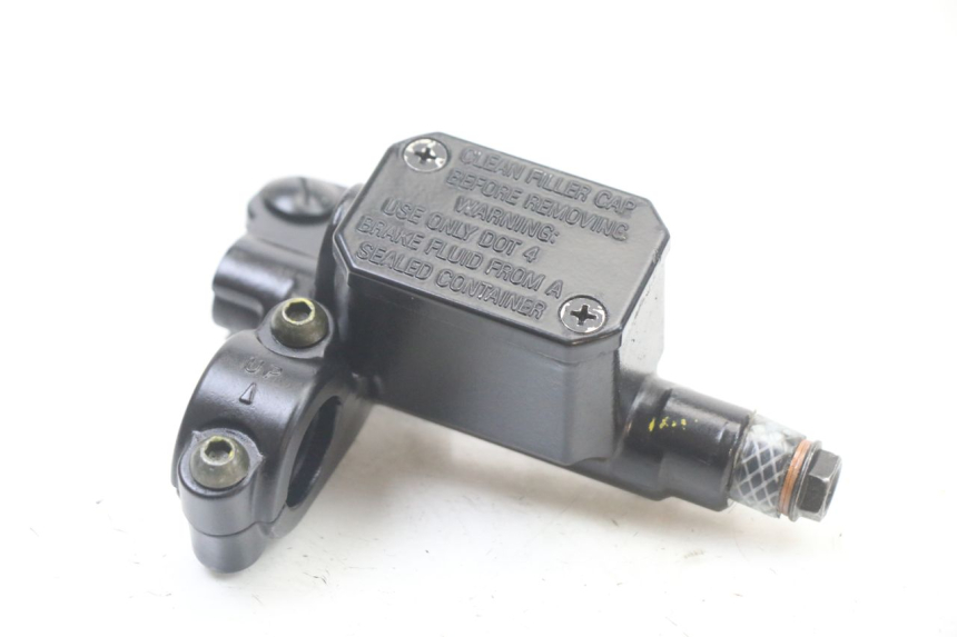 photo de CILINDRO MESTRE DO FREIO TRASEIRO PIAGGIO MP3 500 (2014 - 2017) - Detalhe da peça