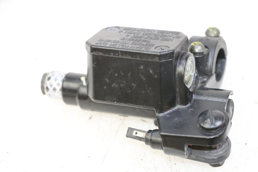 photo de CILINDRO MESTRE DO FREIO TRASEIRO PIAGGIO MP3 500 (2014 - 2017) - Vista principal