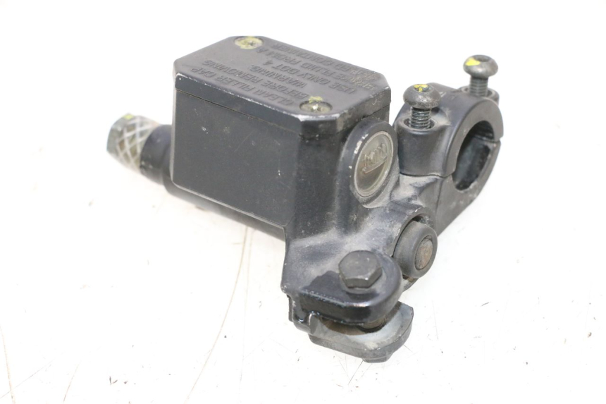 photo de CILINDRO MESTRE DO FREIO TRASEIRO PIAGGIO MP3 RL 250 (2006 - 2010) - Vista principal