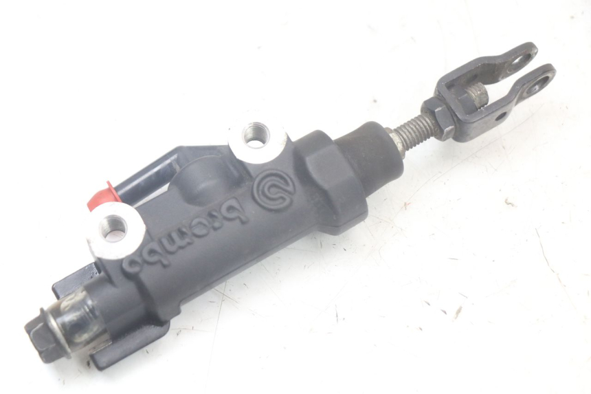 photo de CILINDRO MESTRE DO FREIO TRASEIRO YAMAHA MT-07 MT07 ABS 700 (2014 - 2017) - Ampliação técnica